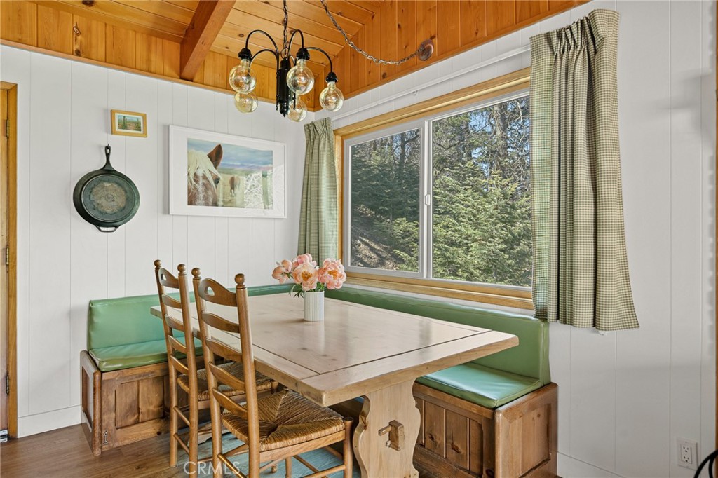 33259 Wild Rose Drive Property Photo 10