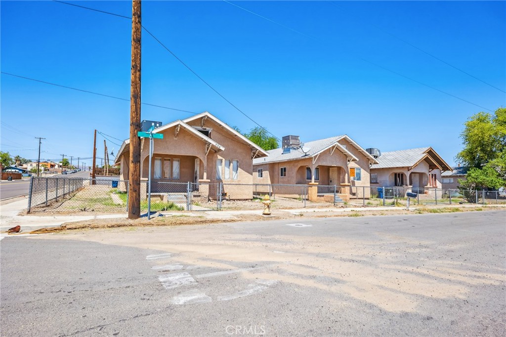518 A Street Property Photo 2