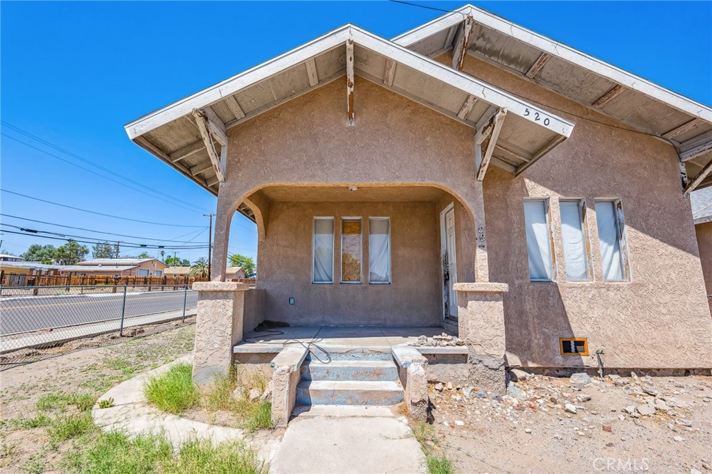 518 A Street Property Photo 5