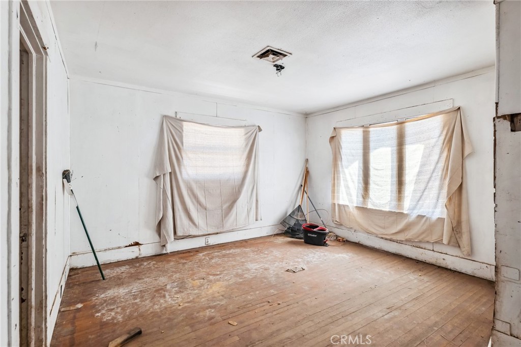 518 A Street Property Photo 11