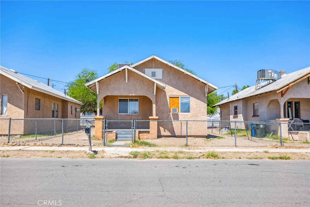 518 A Street Property Photo 21