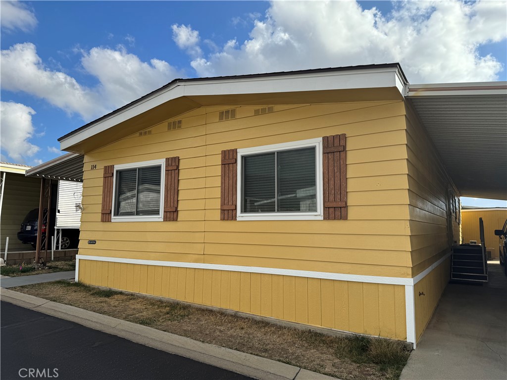 35218 Fir Avenue 114 Property Photo 4