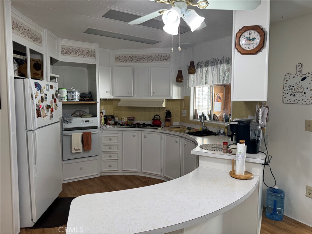 35218 Fir Avenue 114 Property Photo 12