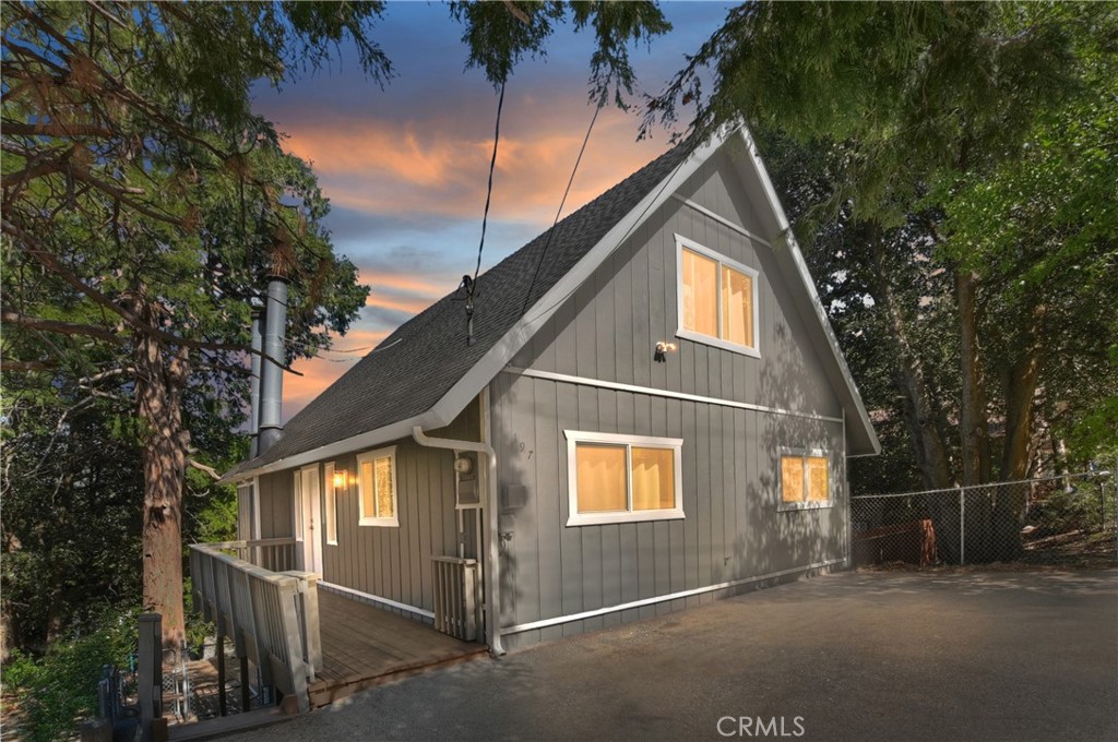 197 Weisshorn Drive Property Photo 1