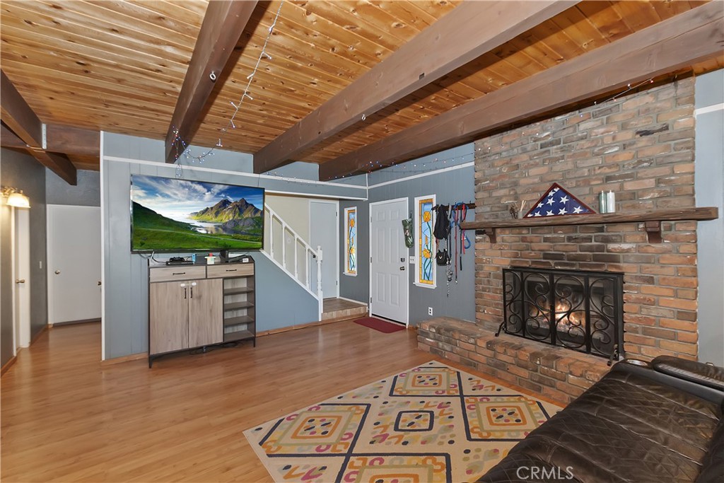 197 Weisshorn Drive Property Photo 2