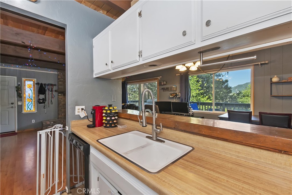 197 Weisshorn Drive Property Photo 13