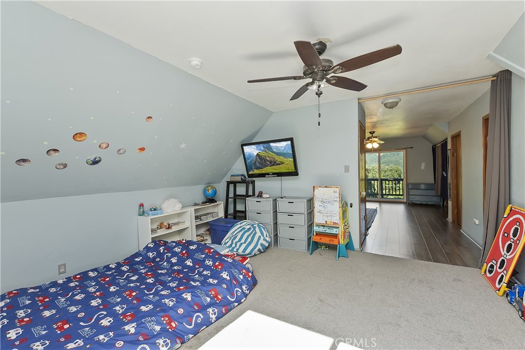 197 Weisshorn Drive Property Photo 32