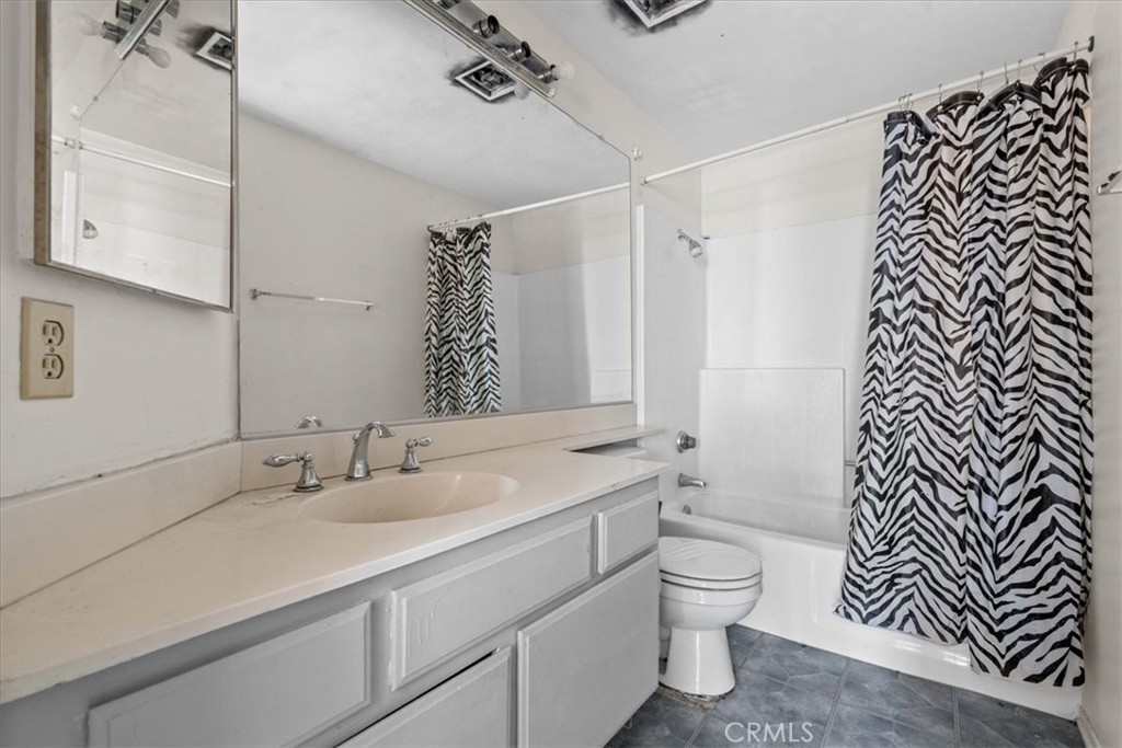 14237 Poplar Street Property Photo 20