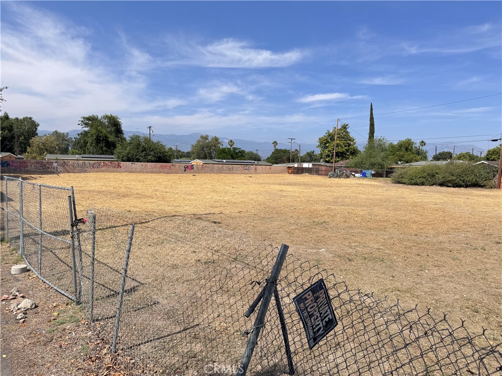 1750 W Cleveland Street Property Photo 8