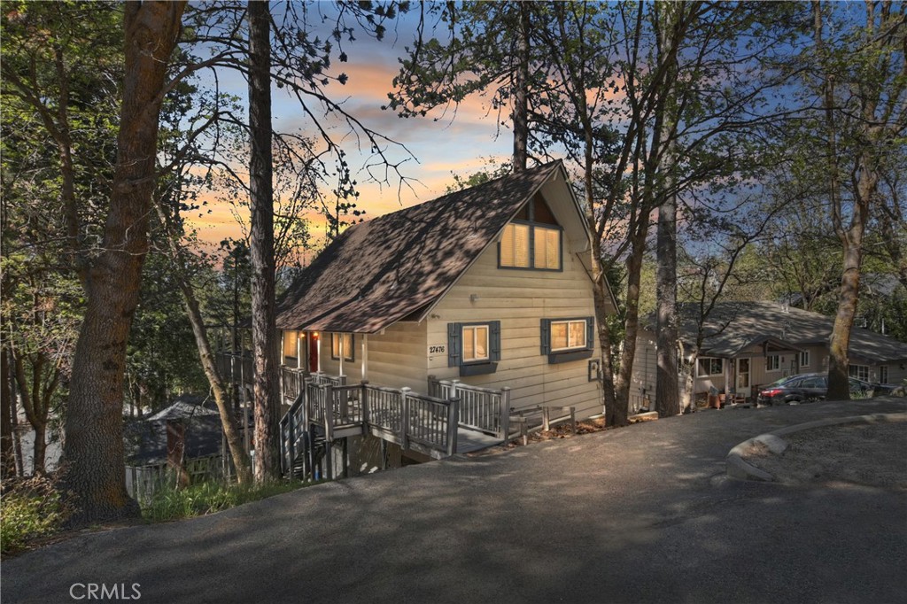 27476 School Road Property Photo 1