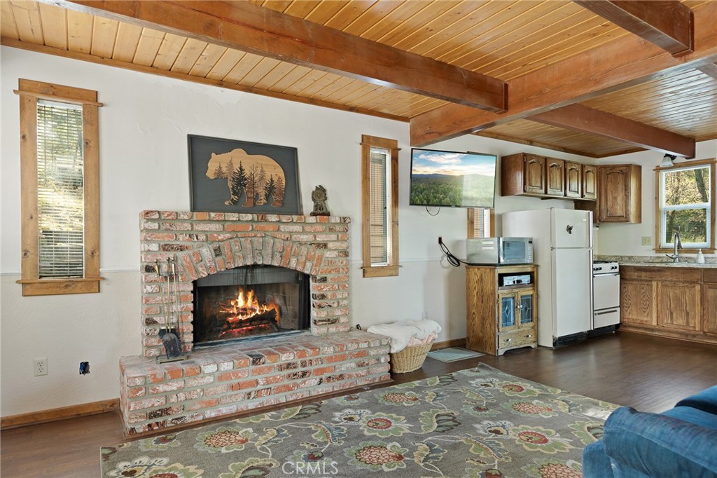 33133 Ridge Road Property Photo 1