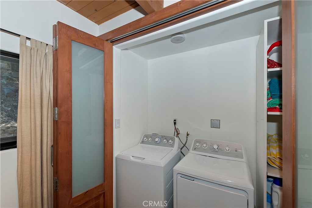 28545 Wabash Drive Property Photo 21