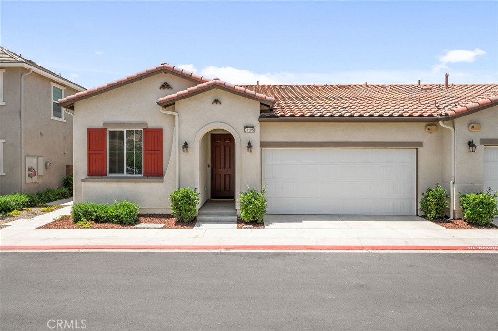 24205 Selwood Drive Property Photo 1
