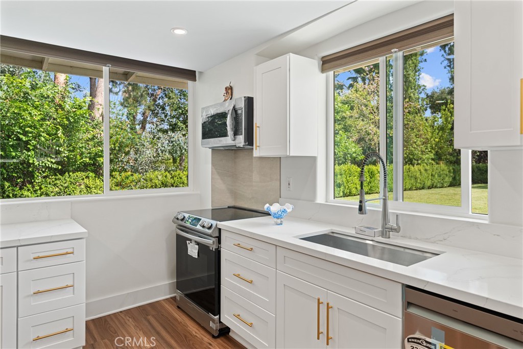 1377 Knoll Road Property Photo 28