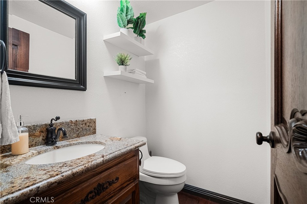 36435 Jomar Street Property Photo 9