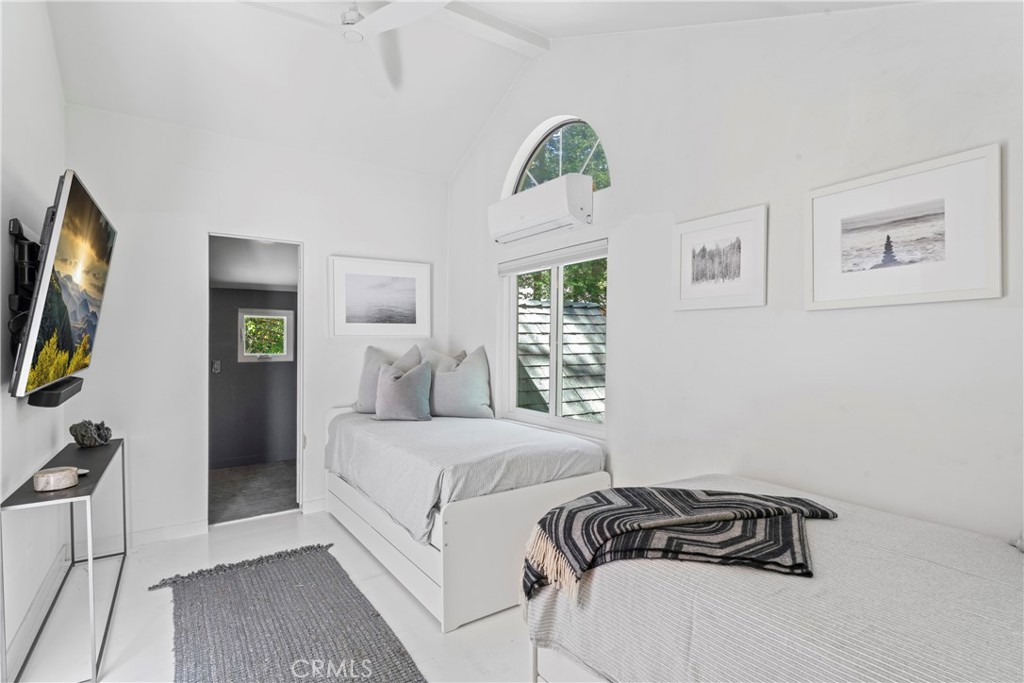 609 Millburn Road Property Photo 35