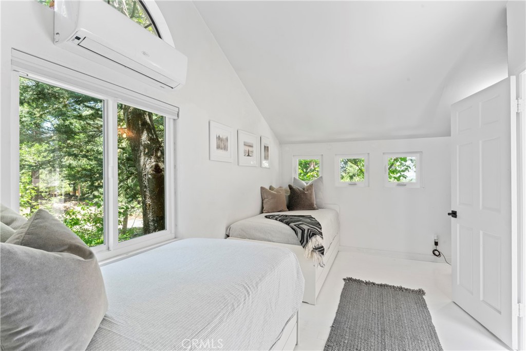 609 Millburn Road Property Photo 36
