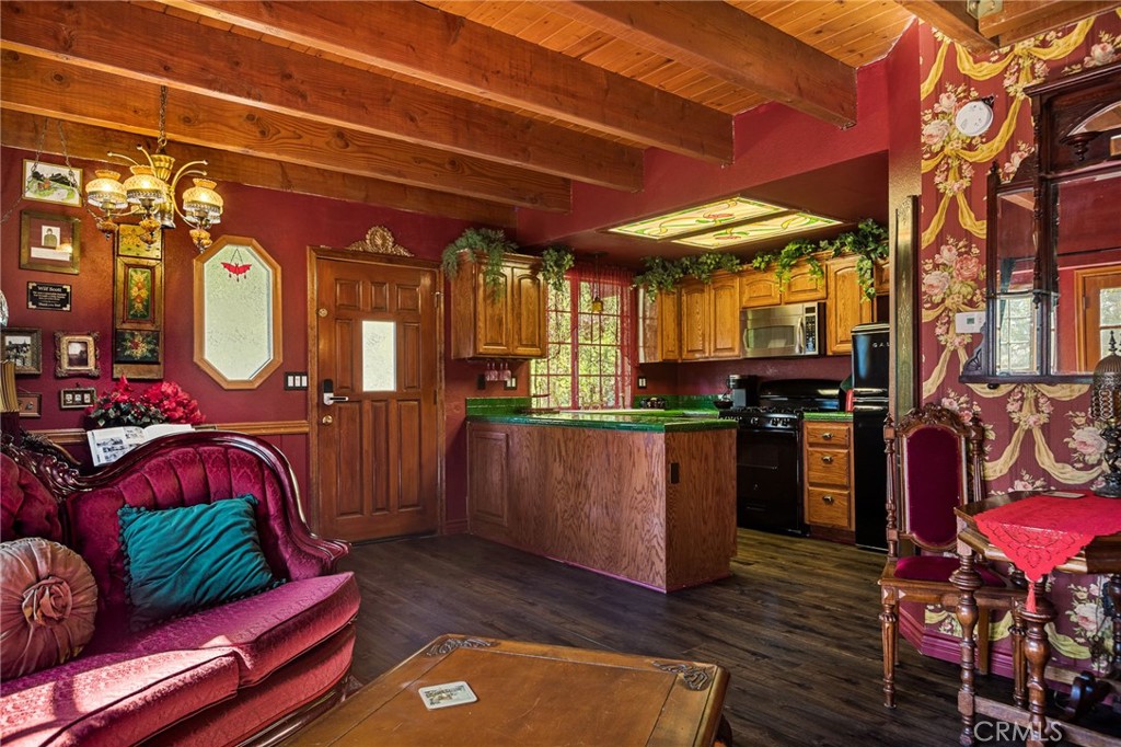 23594 Hillside Drive Property Photo 12