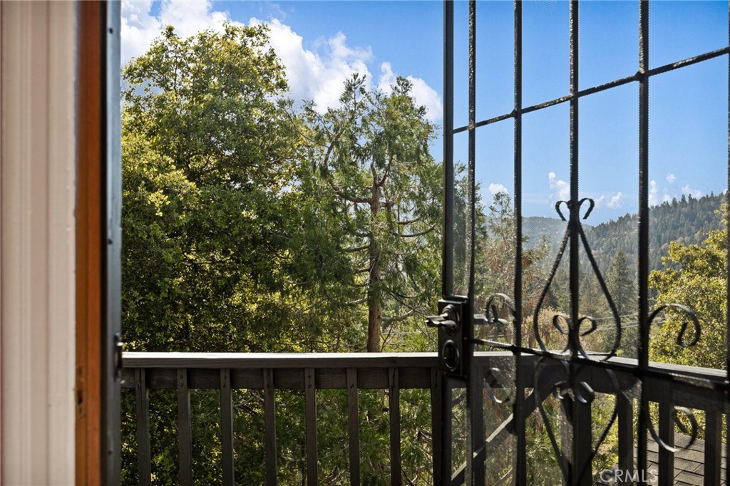 23594 Hillside Drive Property Photo 27