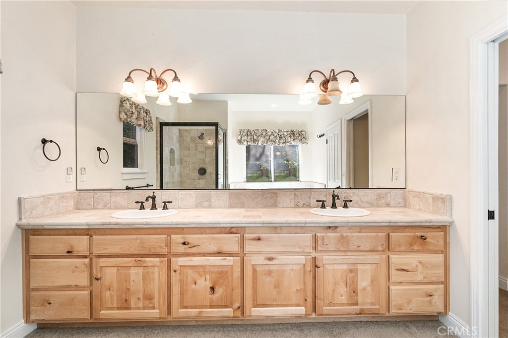 27376 Pinewood Drive Property Photo 38