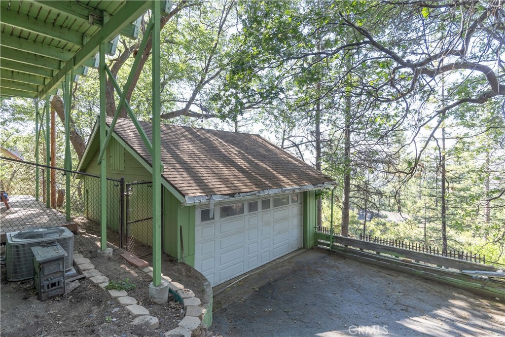 1268 Aleutian Drive Property Photo 25