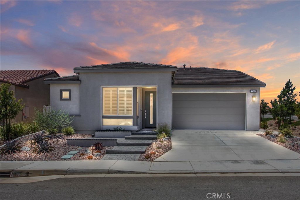 1563 Sunswept Way Property Photo 1
