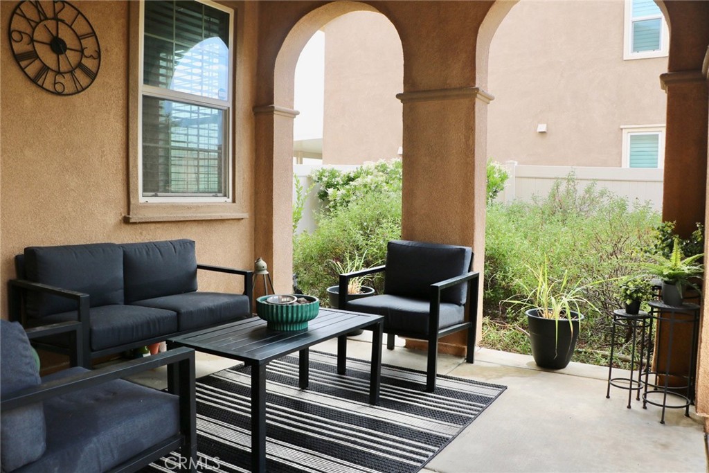 1475 Galaxy Drive Property Photo 2