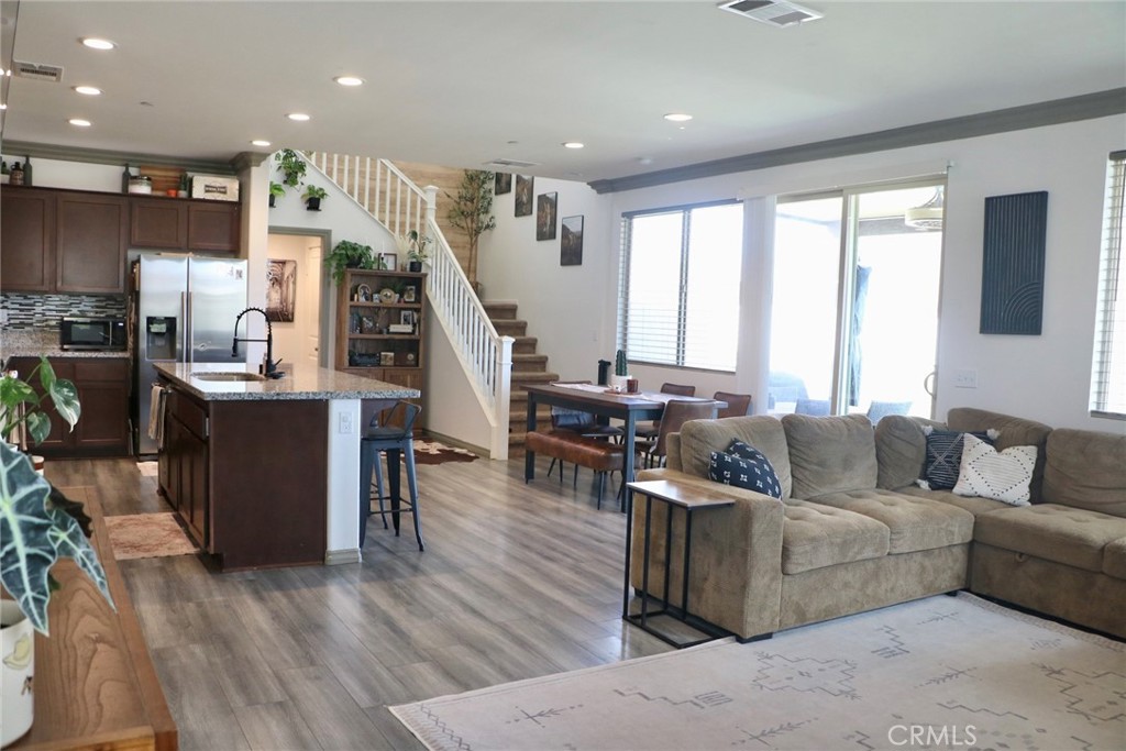 1475 Galaxy Drive Property Photo 15