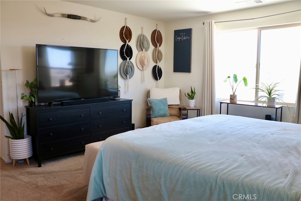 1475 Galaxy Drive Property Photo 24