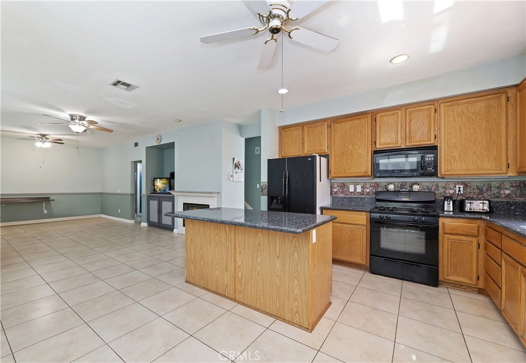 3831 Seattle Street Property Photo 10
