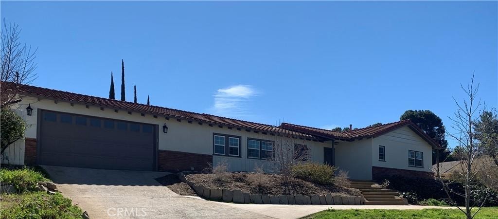 1515 Elizabeth Street Property Photo 1