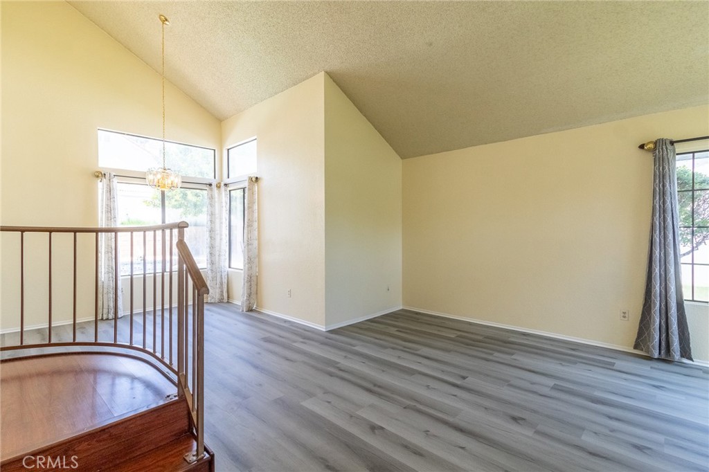 1573 E Brockton Avenue Property Photo 5