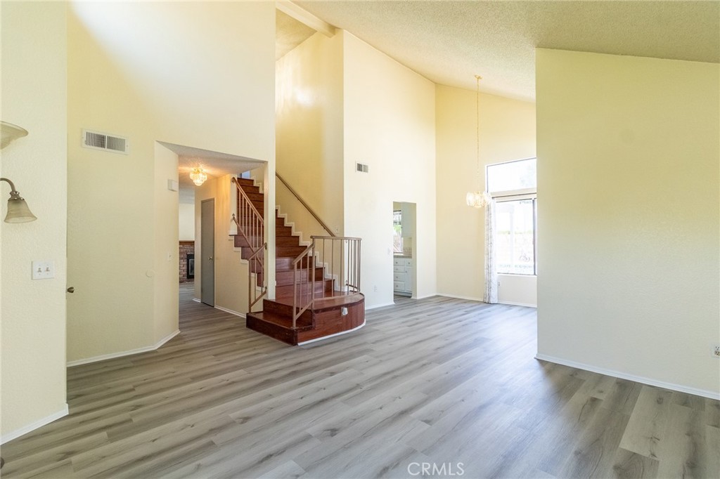 1573 E Brockton Avenue Property Photo 6