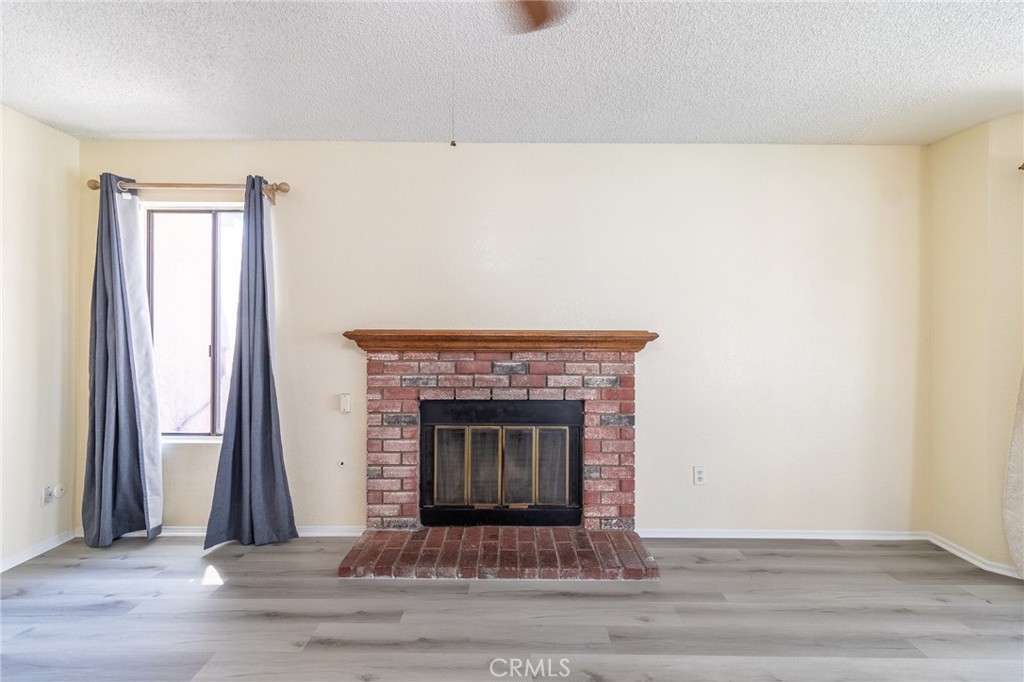 1573 E Brockton Avenue Property Photo 17