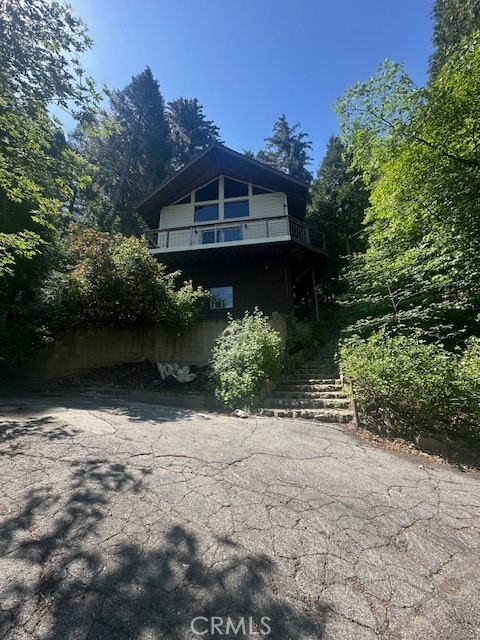 24027 Lakeview Drive Property Photo 1