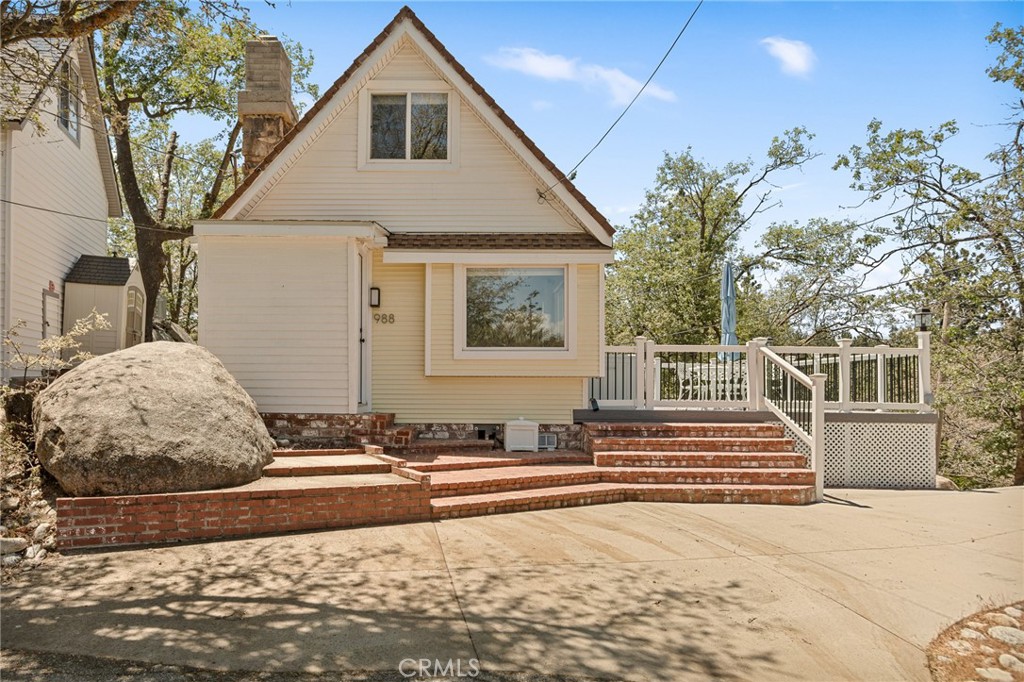 988 Inspiration Drive Property Photo 1
