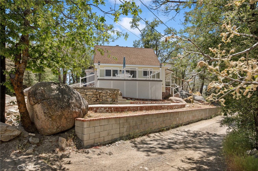 988 Inspiration Drive Property Photo 2