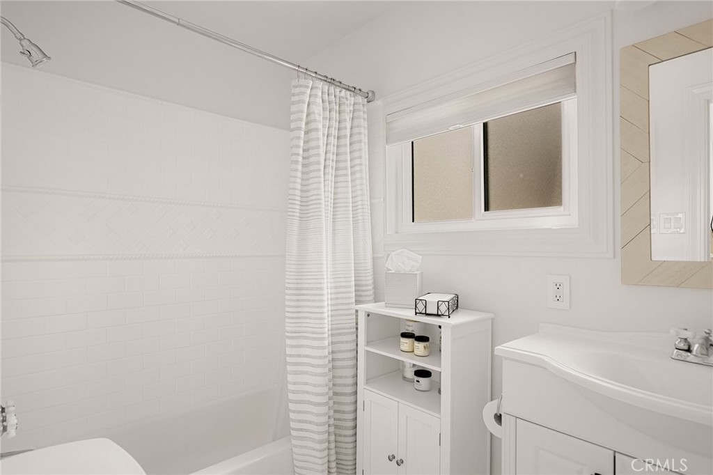 988 Inspiration Drive Property Photo 9