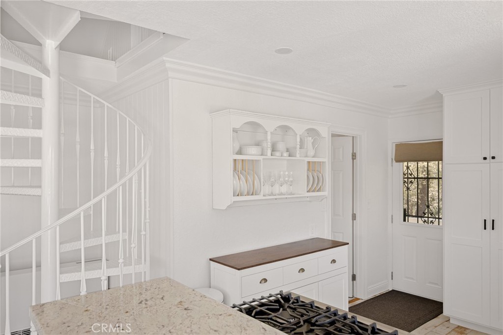 988 Inspiration Drive Property Photo 15