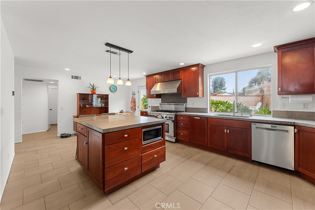 13525 Big Sky Court Property Photo 23