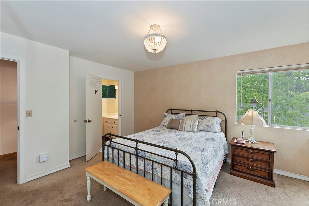 30997 Wild Oak Drive Property Photo 21