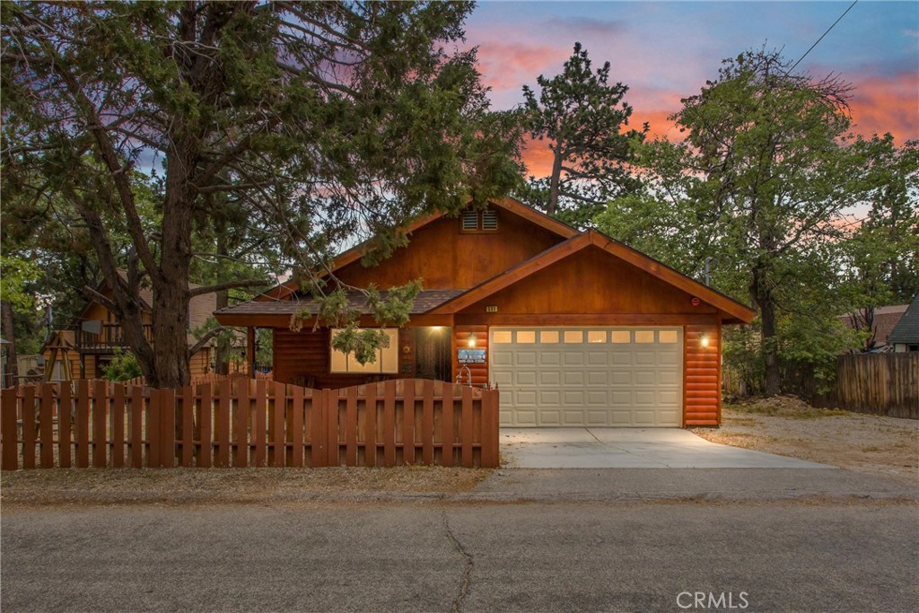 533 Sunset Lane Property Photo 1