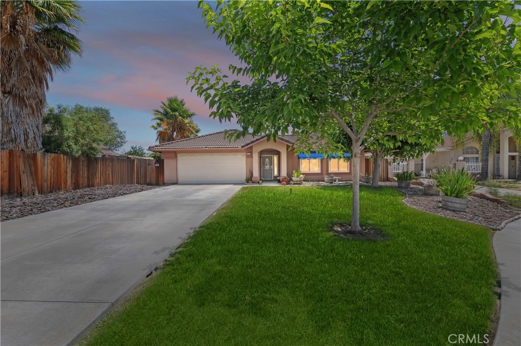 1361 Lindsey Property Photo 1