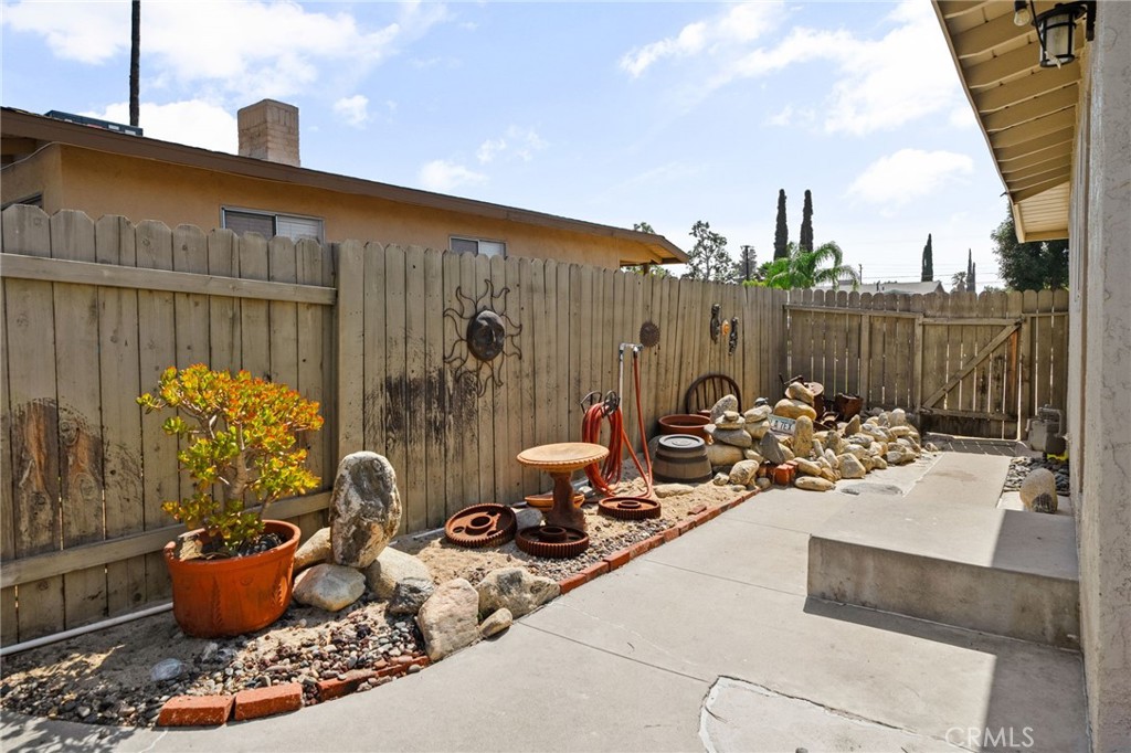 614 Naomi Street Property Photo 15