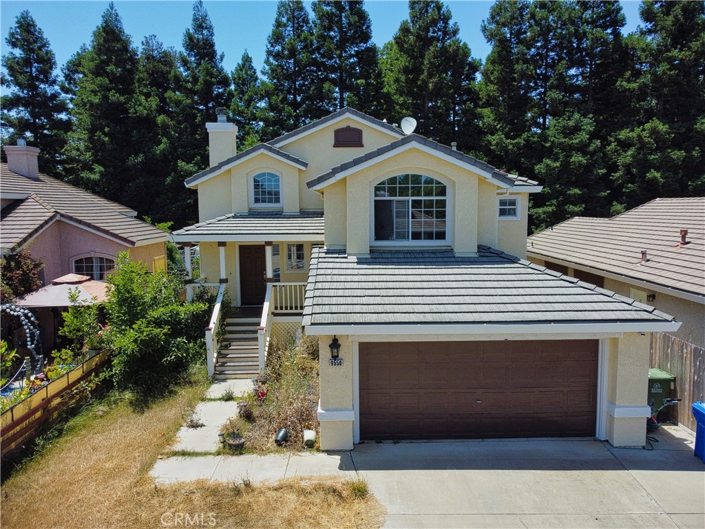 9550 Village Tree Drive Property Photo 1