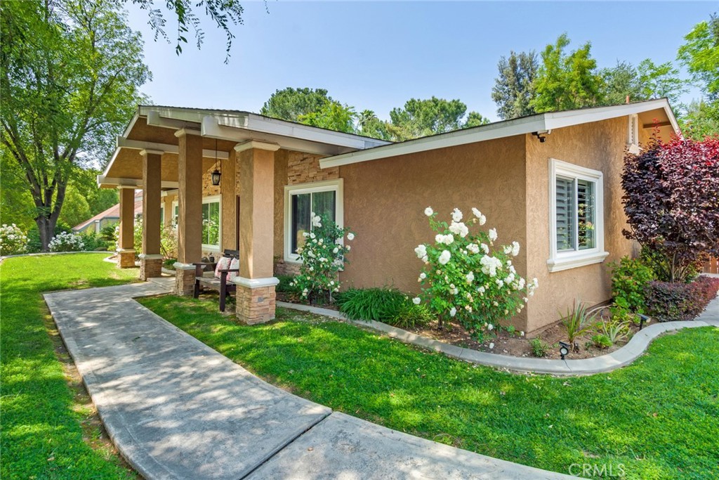1435 Elizabeth Street Property Photo 1