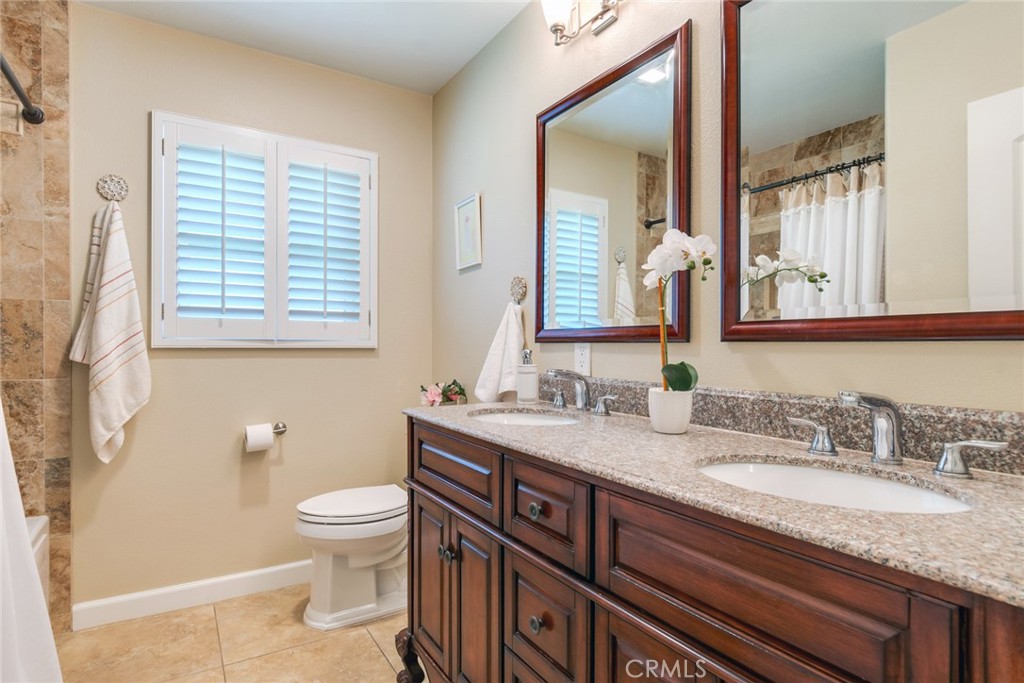 1435 Elizabeth Street Property Photo 23
