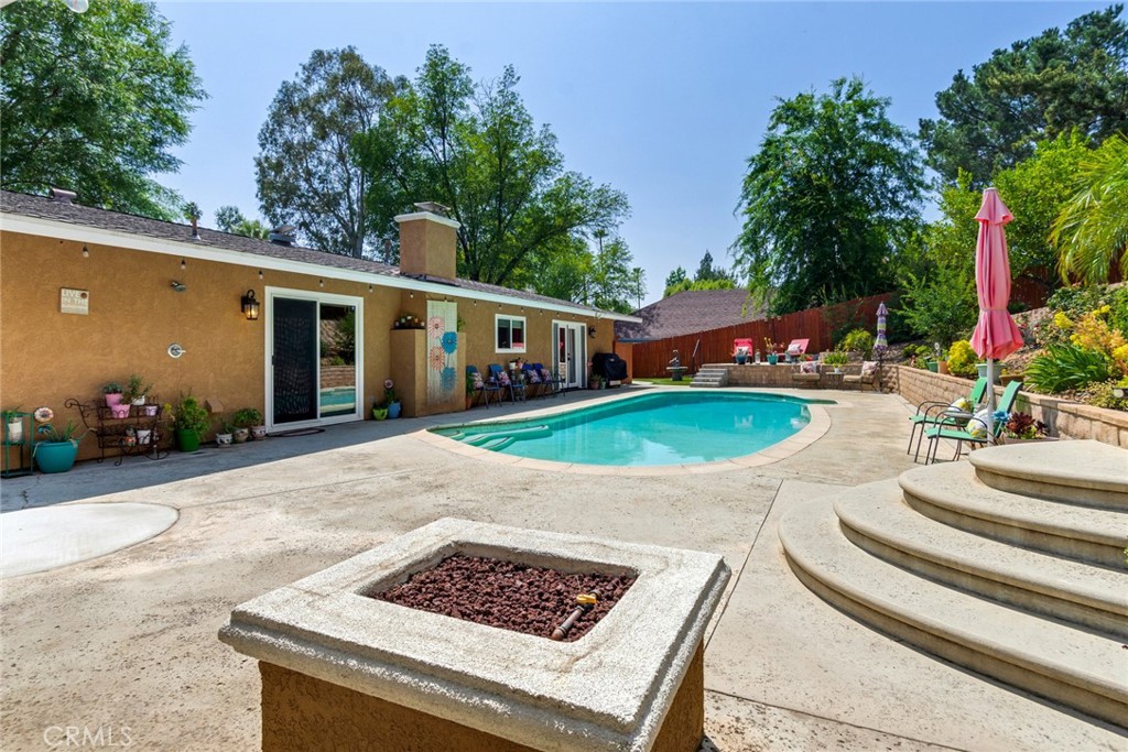 1435 Elizabeth Street Property Photo 27