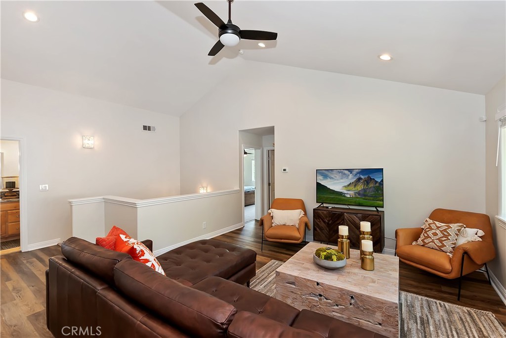 942 Lucerne Lane Property Photo 28
