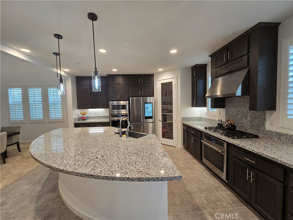 34942 S Serrano Property Photo 7